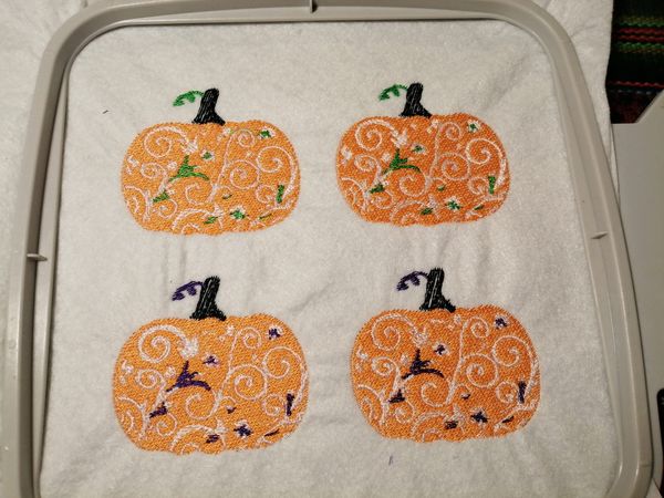 20220928 - Broderie pour Halloween